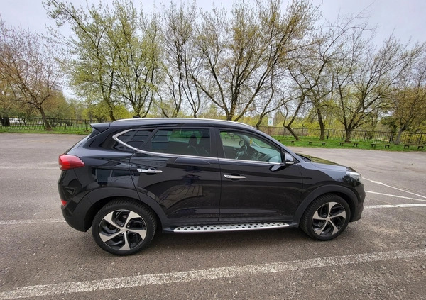 Hyundai Tucson cena 85000 przebieg: 184000, rok produkcji 2018 z Poznań małe 137